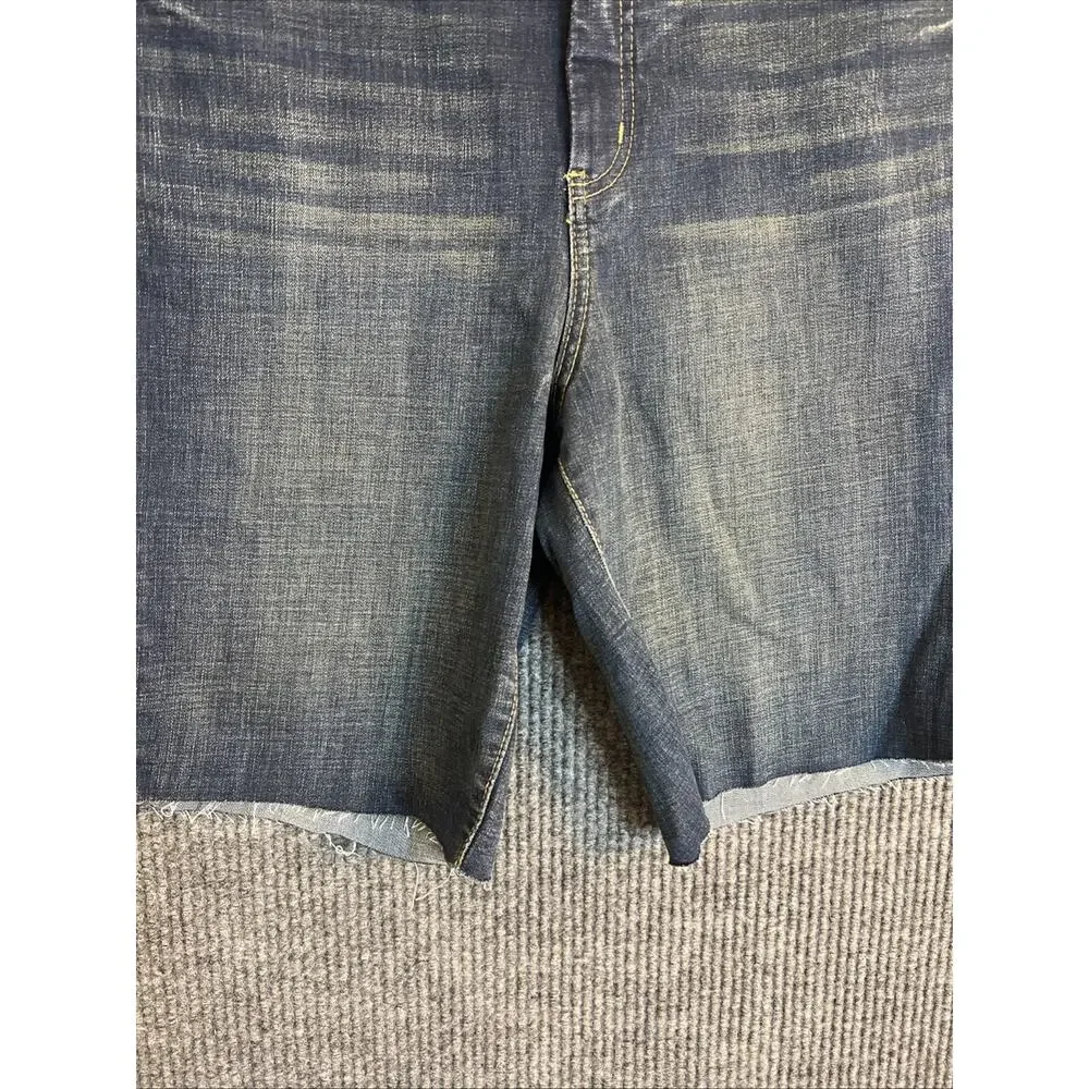 Jessica Simpson Womens Denim Bermuda Short Size 16 Blue Dark Wash Frayed Stretch